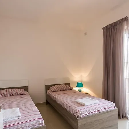 Apartment Criholiday With Large Terrace *
