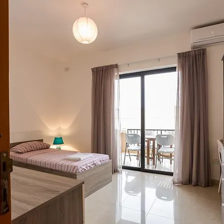Criholiday With Large Terrace