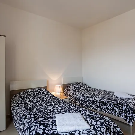 Criholiday With Large Terrace * Mellieha